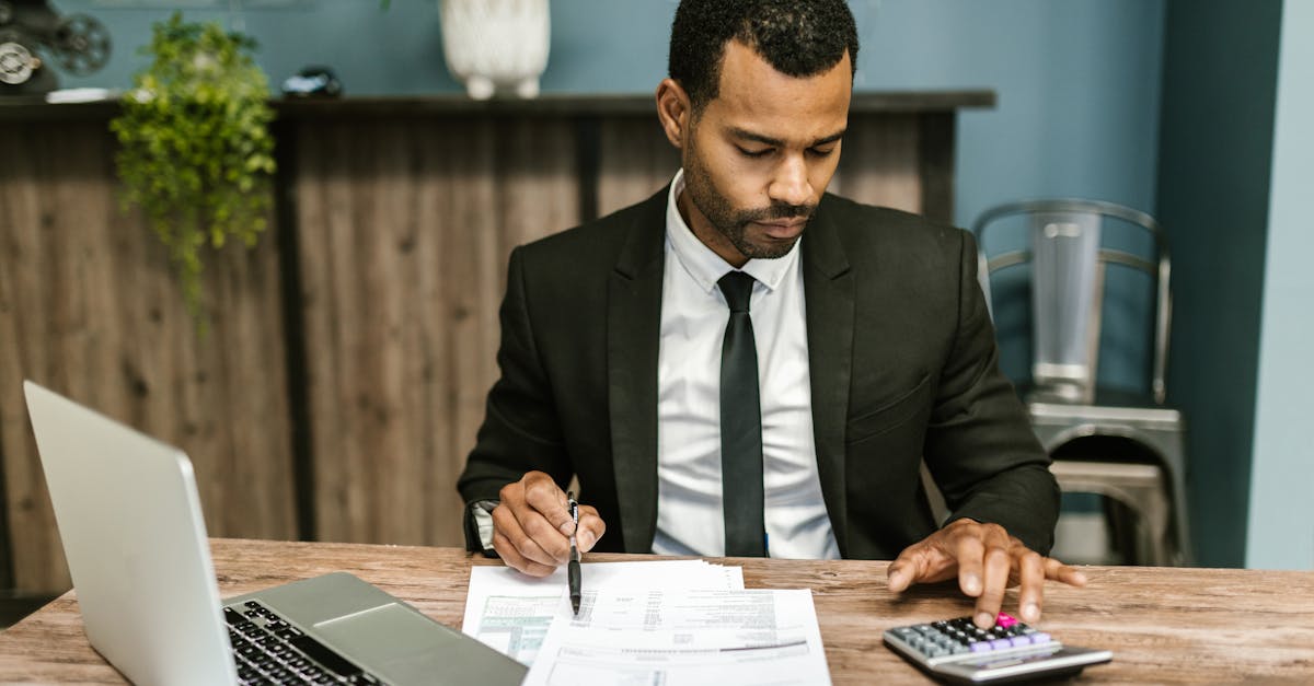 découvrez des services de comptabilité professionnels et fiables pour accompagner la gestion financière de votre entreprise. maximisez vos performances et restez en conformité avec nos solutions sur mesure.
